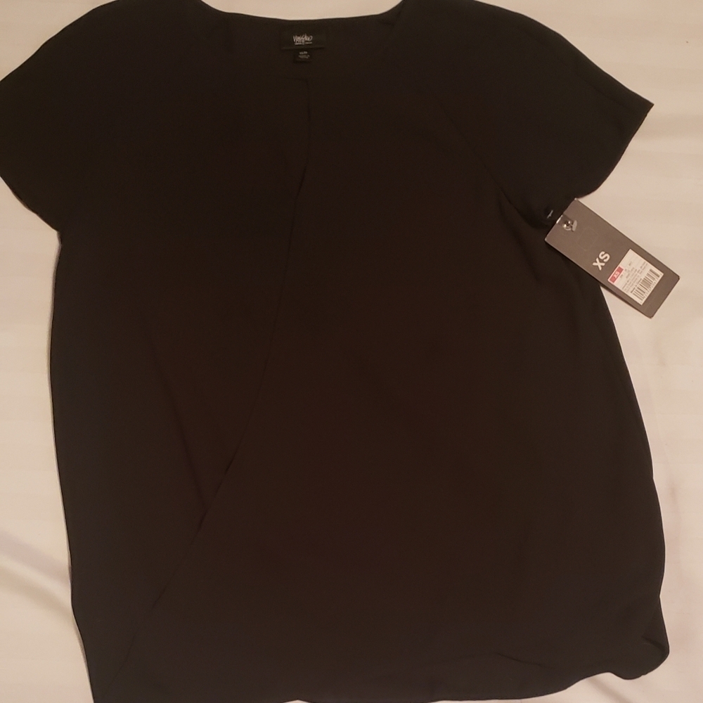 Short sleeve dressy top hp🔥🔥🔥🔥